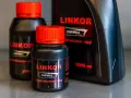 Butelki z preparatem Linkor, skutecznym inhibitorem korozji i neutralizatorem rdzy. Dostępne w różnych pojemnościach.