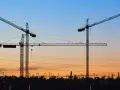 Ile kosztuje dźwig budowlany? Ceny, wynajem i czynniki wpływające na koszt