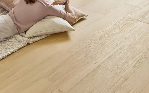 Jaką grubość paneli winylowych najlepsza dla trwałości i komfortu?