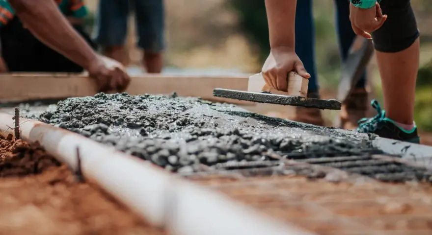 Ile kosztuje beton na fundamenty? Sprawdź, co wpływa na ceny