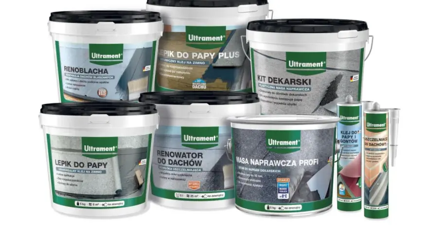 Zestaw produktów Ultrament: masy naprawcze, lepiki i uszczelniacze na bazie bitumu do dachów.
