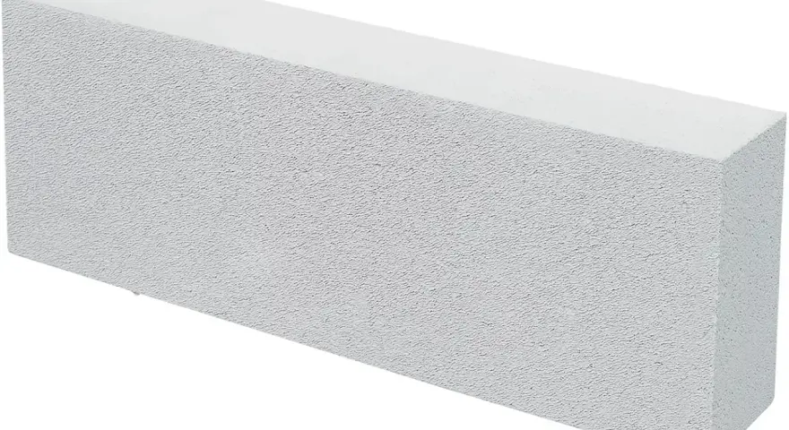 Biały pustak z betonu komórkowego, idealny do budowy ścian. Beton 77 to solidny materiał budowlany.